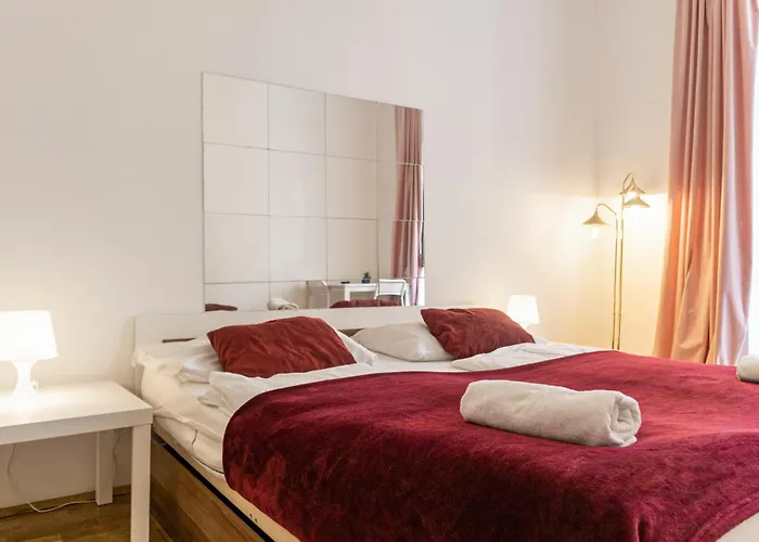 דירה Spacious 3br Next To Belvedere Perfect For Short Term