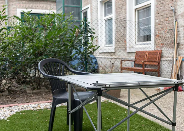 Spacious 3br Next To Belvedere Perfect For Short Term